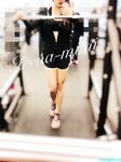 極品女神系母狗的淫色露出生活 極品女神被粉絲膜拜啪啪露出 高清私拍
