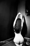 八月【重磅福利】SM大神ILLUSION 調教COS女奴福利集，各種性虐蘿莉美少女，屁股都拍紅再操