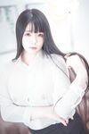 推特極品露臉巨乳蘿莉▌落落Raku ▌真空吊帶黑絲女秘書 陽具跳蛋自慰 超大尺度獻出白虎嫩鮑2