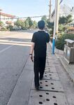 海角社區女色友與狼友互動弄迷葯 收到海友發來的迷葯我和閨蜜一起迷翻了表哥