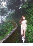 雞排妹鄭家純寫真集《十八歲的禮物》